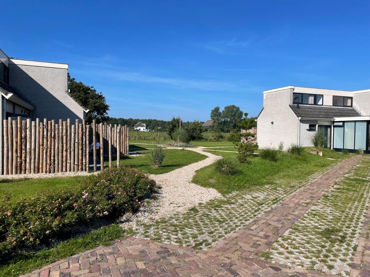 'T Eibernest Villa De Cocksdorp  Luaran gambar
